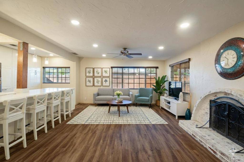 El Cajon, CA 92019,1186 E Lexington AVE