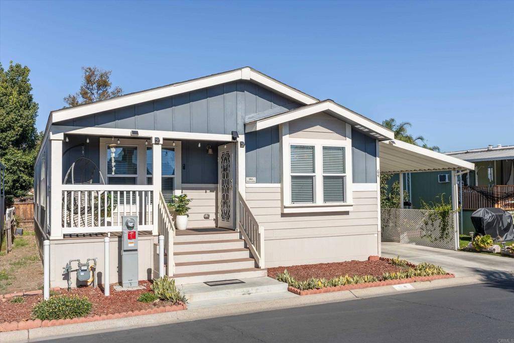 Escondido, CA 92027,2700 E Valley Pkwy #64