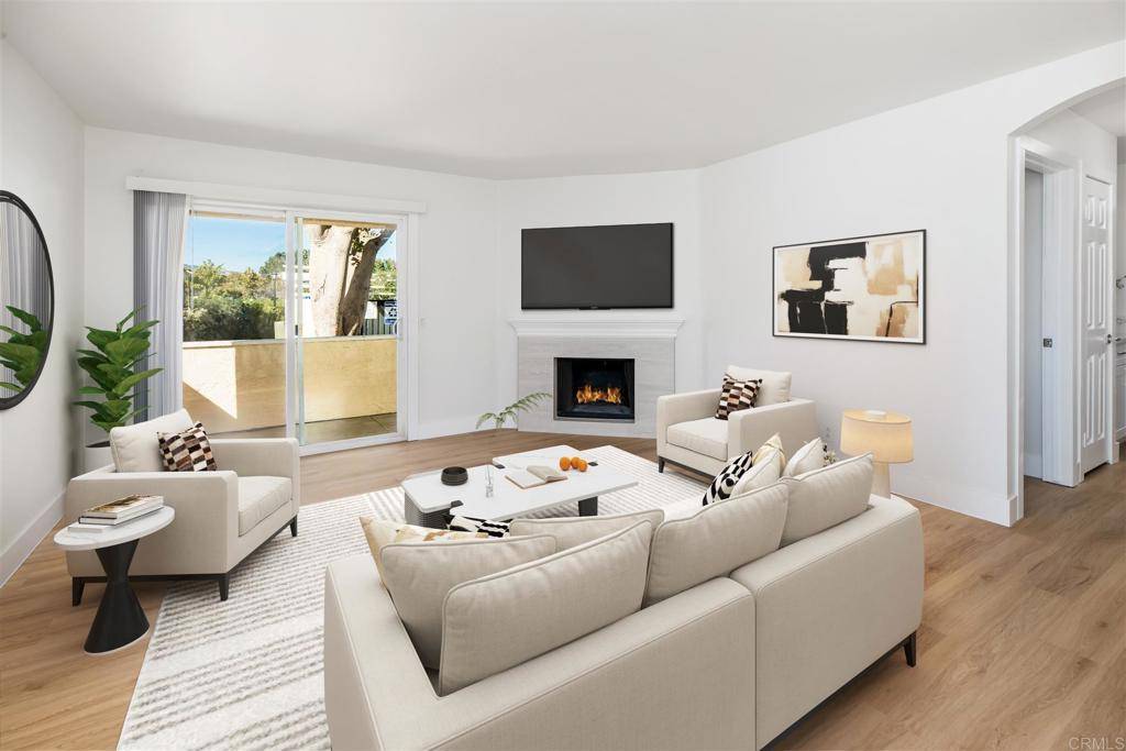 San Diego, CA 92131,9949 Erma RD #103