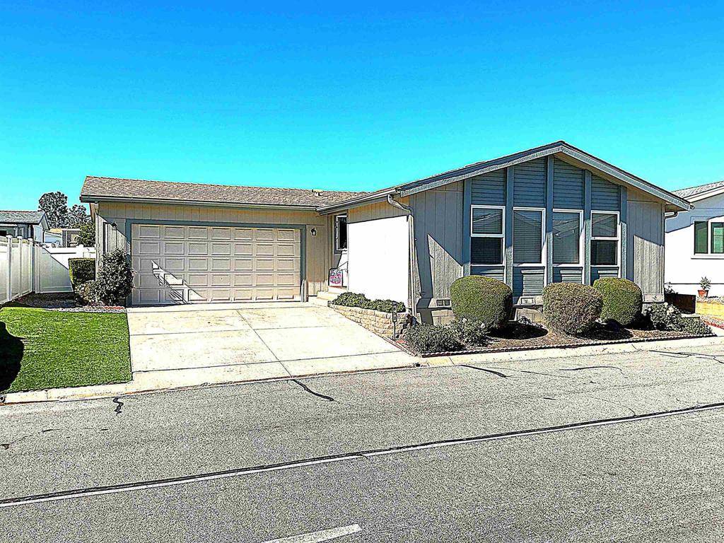 Vista, CA 92081,632 Via Bogota