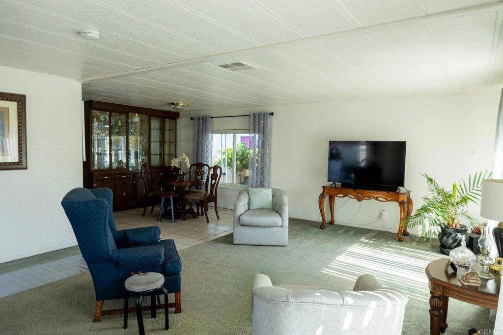 Ramona, CA 92065,1537 H ST #SPC 30