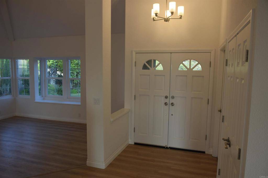 Encinitas, CA 92024,1518 Bella Vista