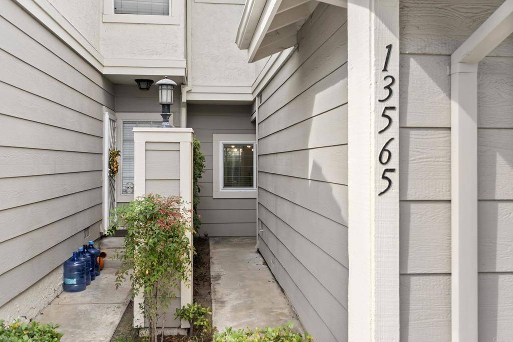 San Diego, CA 92130,13565 Tiverton Rd