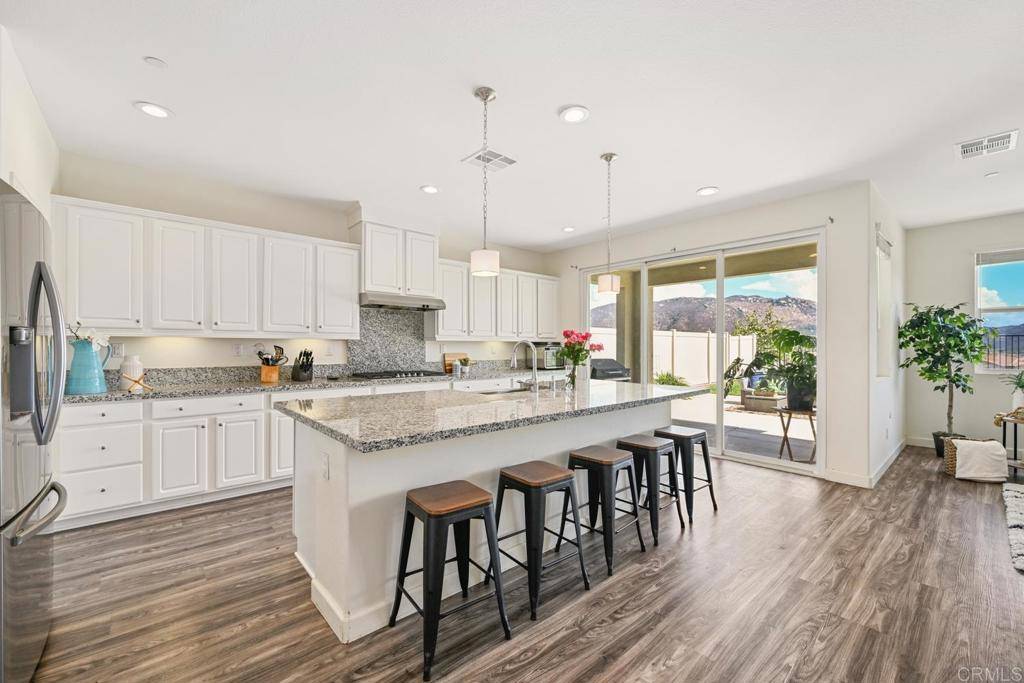 Fallbrook, CA 92028,4634 Silent Knoll DR