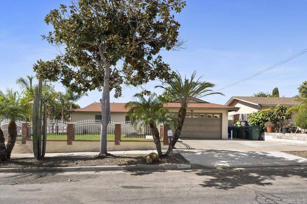 Oceanside, CA 92056,3129 Glenn RD