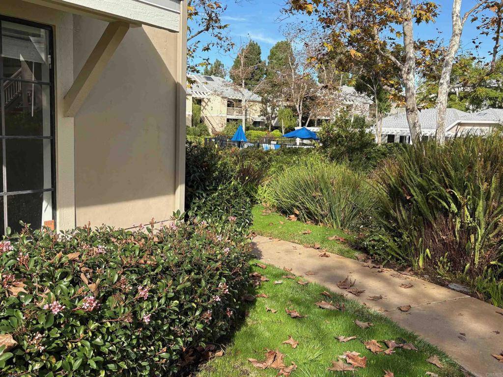 San Diego, CA 92130,12229 Carmel Vista Road #148