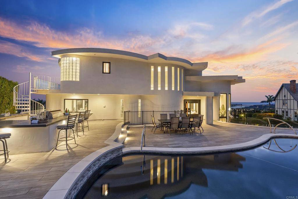 Carlsbad, CA 92009,7215 El Fuerte