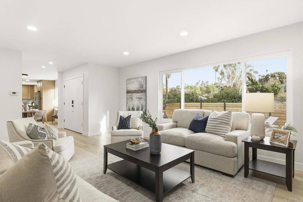 Vista, CA 92084,1019 Torole CIR