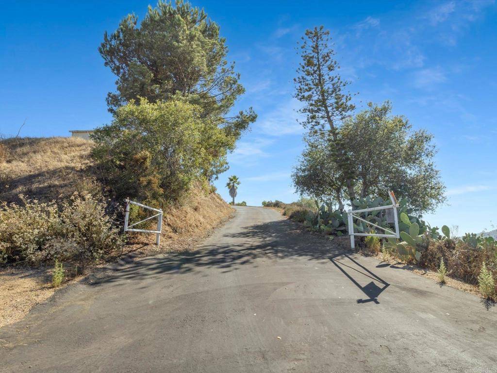 San Marcos, CA 92069,3020 Lynn LN