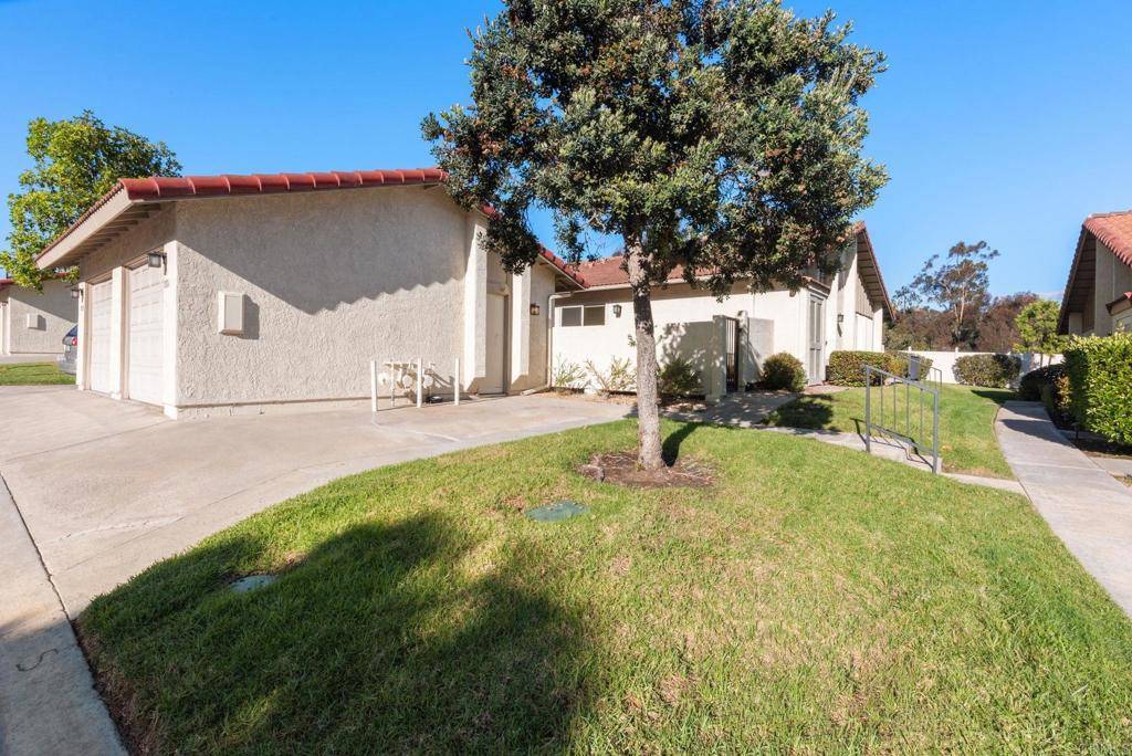 Encinitas, CA 92024,1926 Springdale LN