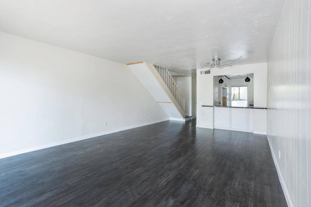 La Mesa, CA 91942,5700 Baltimore DR #16