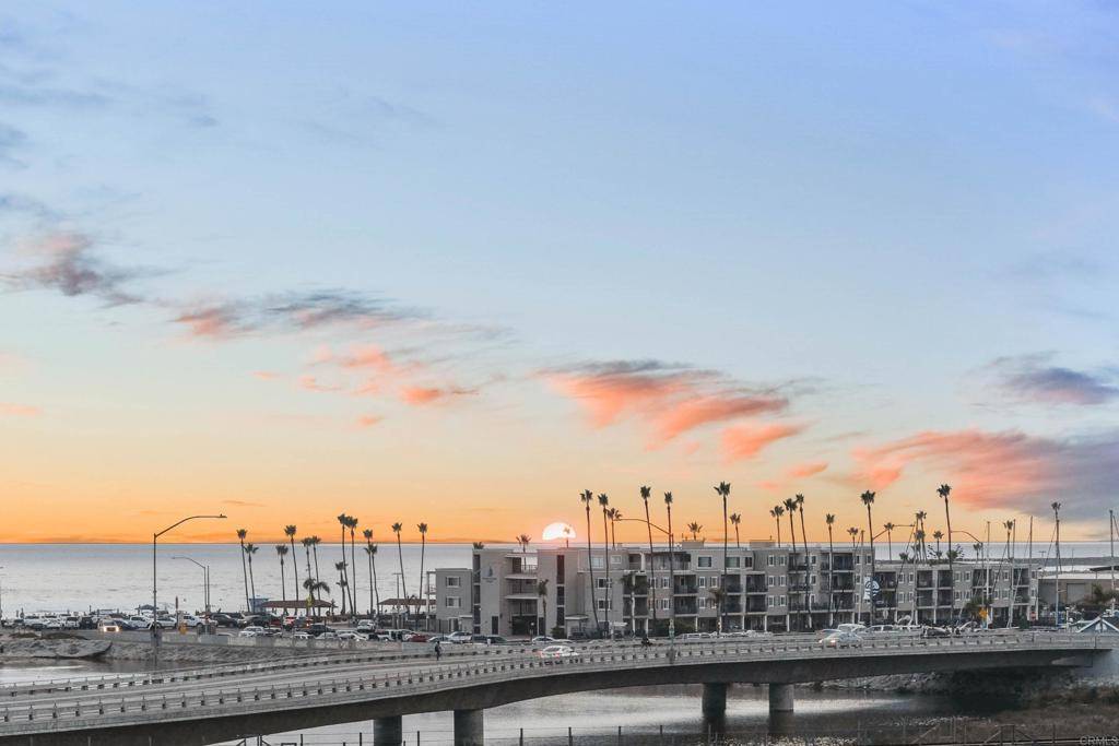 Oceanside, CA 92054,1019 Costa Pacifica WAY #1210