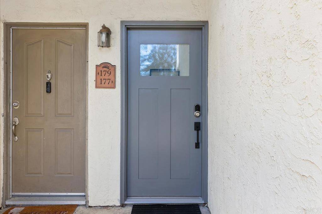 Oceanside, CA 92054,432 Edgehill LN #177