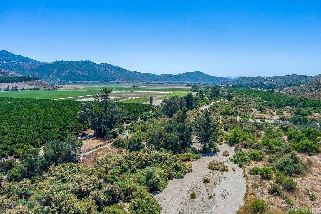 Escondido, CA 92025,308 Cueva Glen