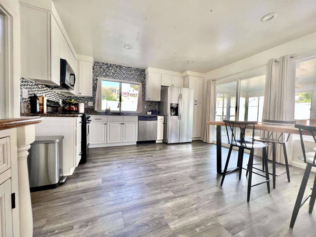 Murrieta, CA 92562,39640 Almansa CT