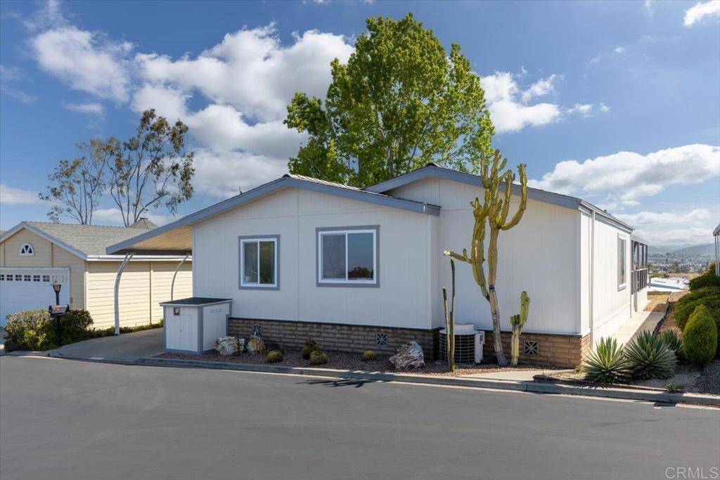 San Marcos, CA 92078,3535 Linda Vista DR #333