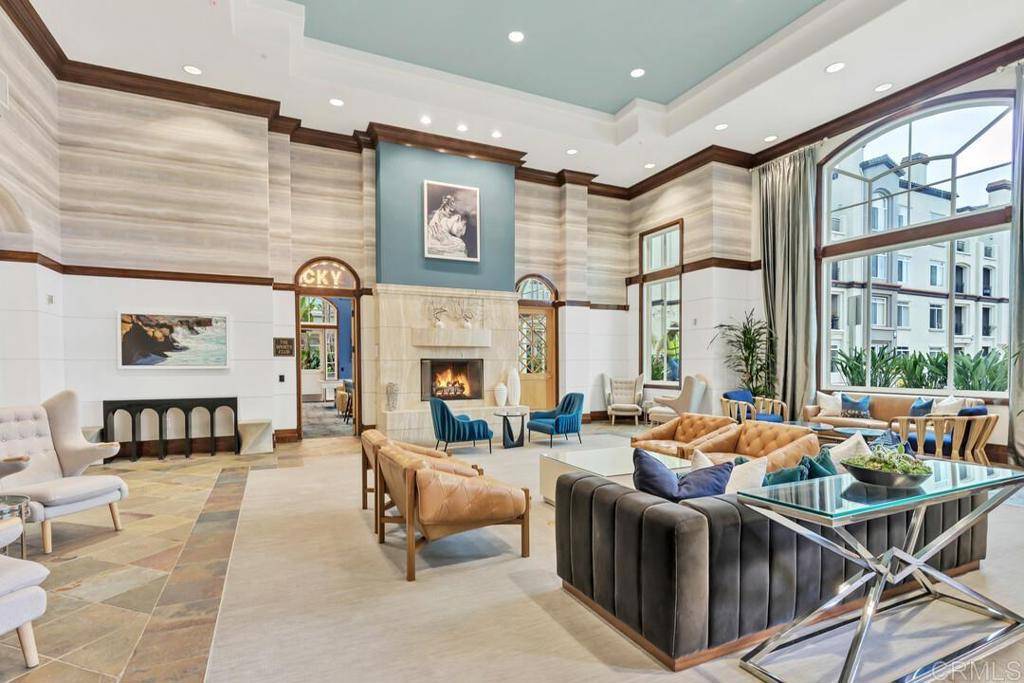 La Jolla, CA 92037,9253 Regents RD #A203