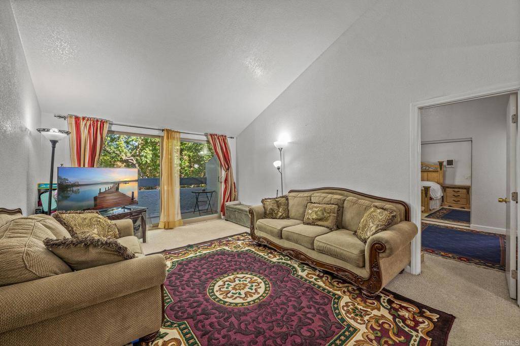 Escondido, CA 92026,1350 N Escondido BLVD #22