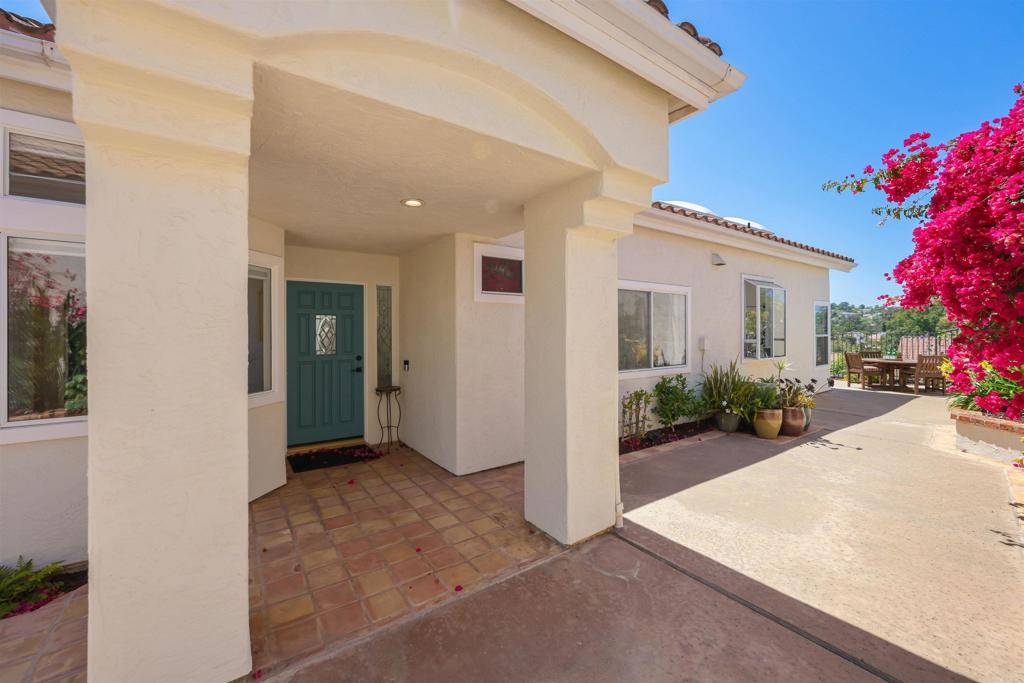 San Marcos, CA 92078,1257 Camino Lorado