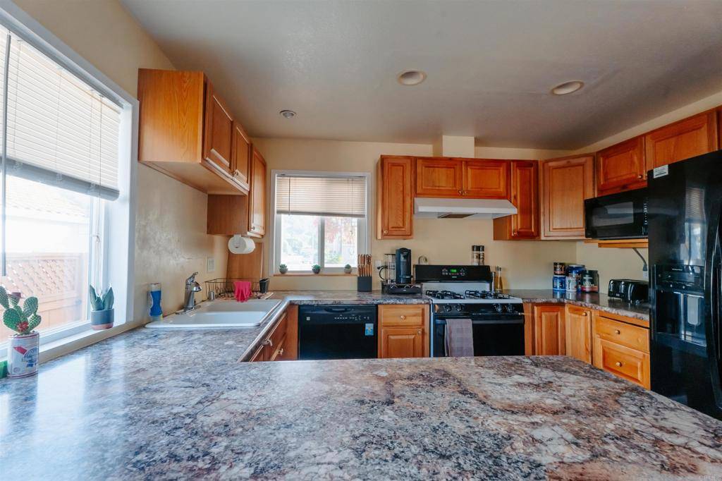 Fallbrook, CA 92028,4944 Dulin Rd RD