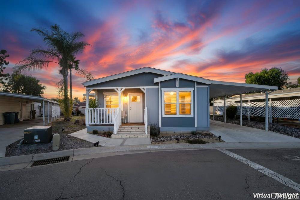 Escondido, CA 92026,2250 N Broadway #7