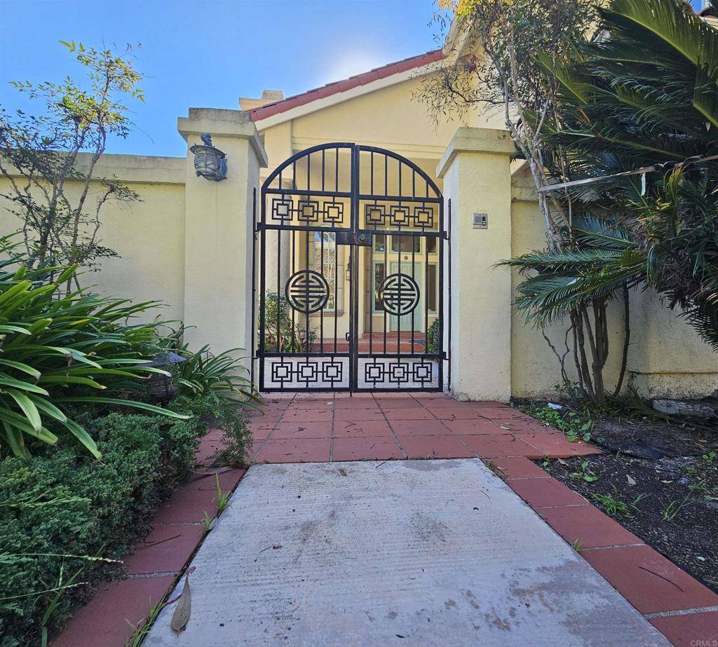 San Diego, CA 92130,4515 Ocean Valley LN