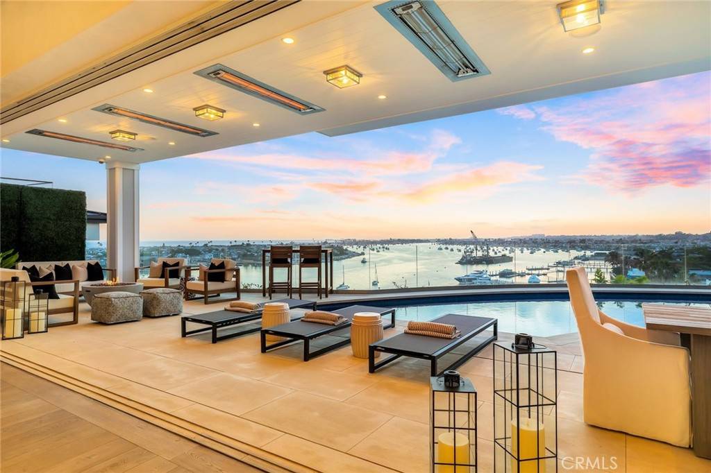 Corona Del Mar, CA 92625,301 Carnation AVE
