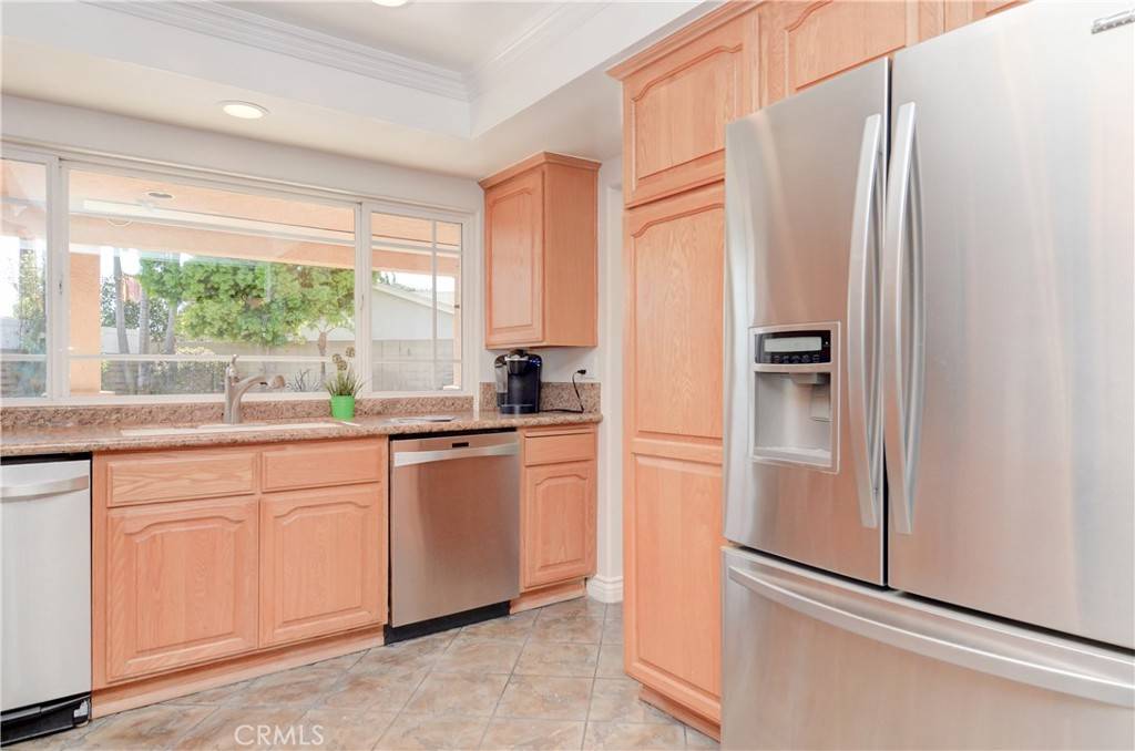 Huntington Beach, CA 92646,20582 Montauk CIR