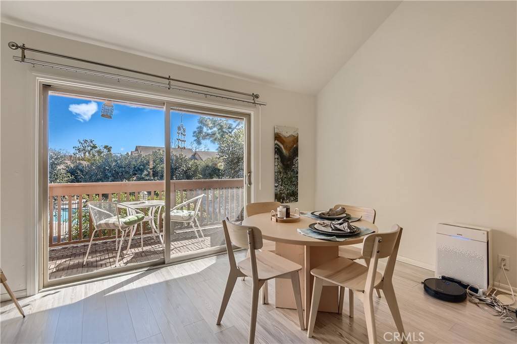 Irvine, CA 92618,207 Orange Blossom #23