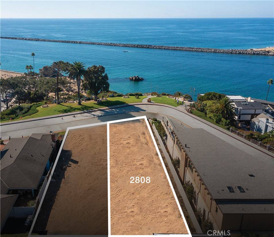Corona Del Mar, CA 92625,2808 Ocean BLVD