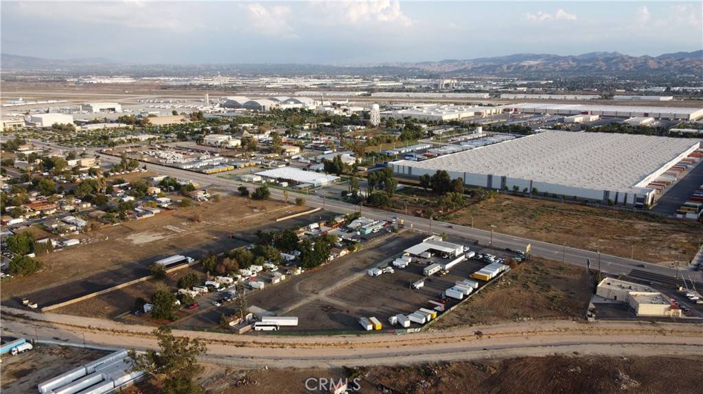 San Bernardino, CA 92410,25046 3rd ST