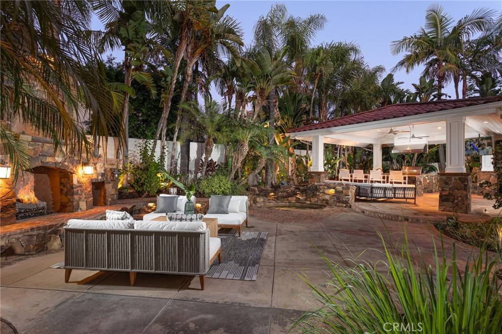 Tustin, CA 92782,2175 Palmer PL