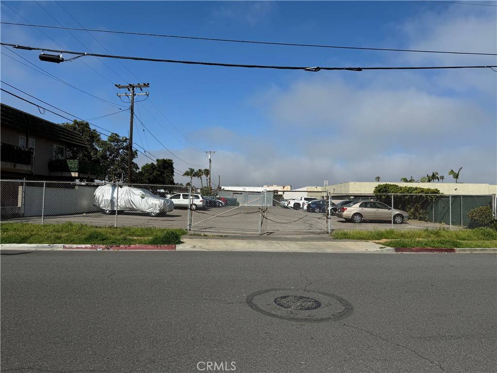 Costa Mesa, CA 92627,1998 Harbor BLVD