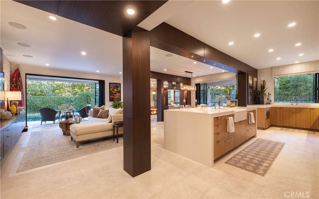 Newport Beach, CA 92660,45 Ocean Vista