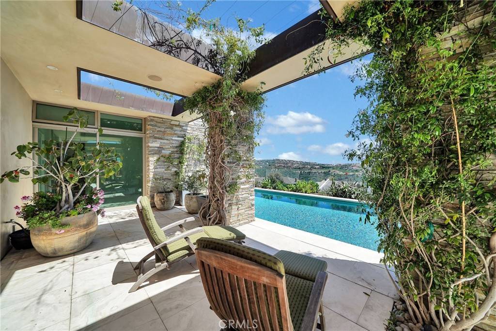 Corona Del Mar, CA 92625,9 Jade Cove