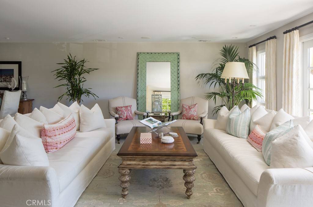 Corona Del Mar, CA 92625,223 Poppy