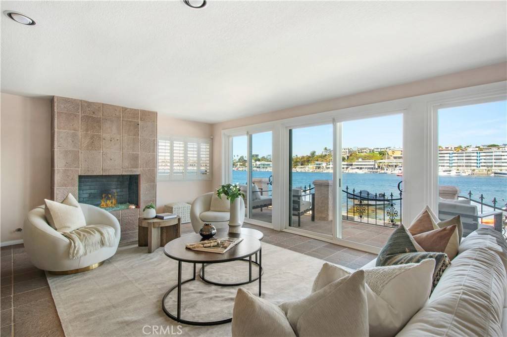Newport Beach, CA 92663,426 Via Lido Nord