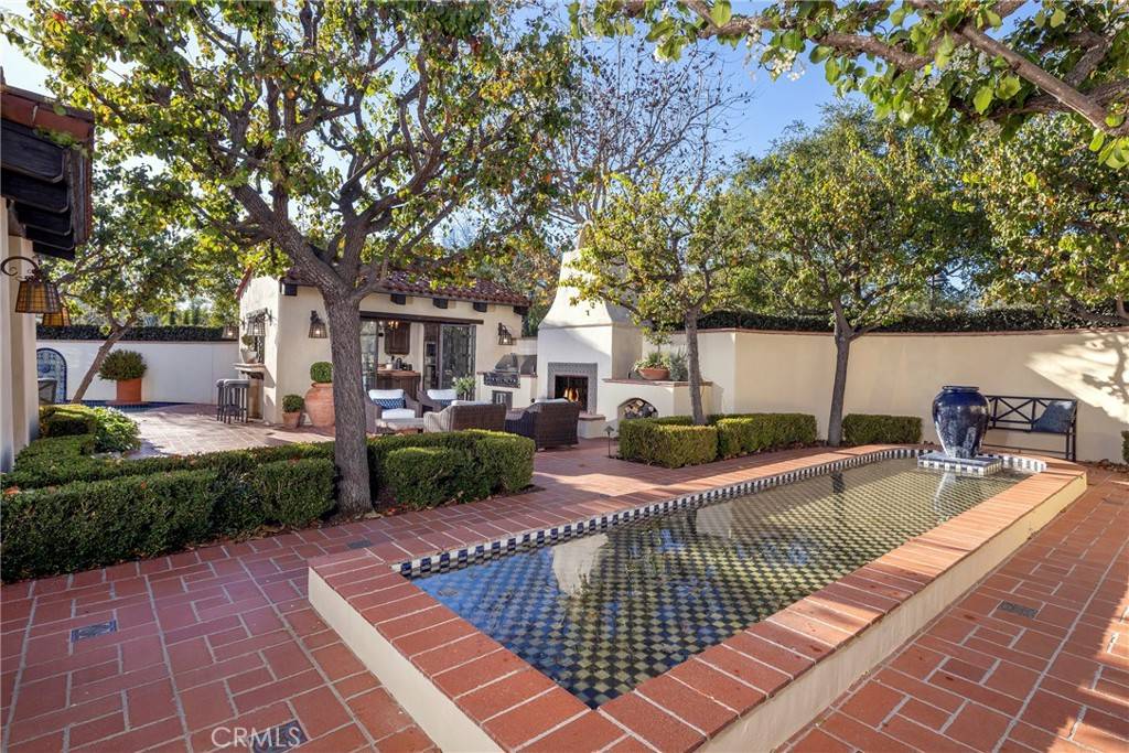 43 Blue Heron Irvine, CA 92603