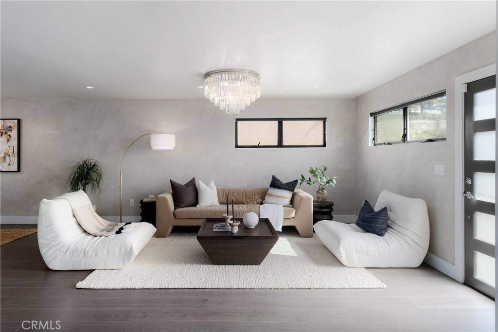 San Diego, CA 92107,4414 Monaco ST