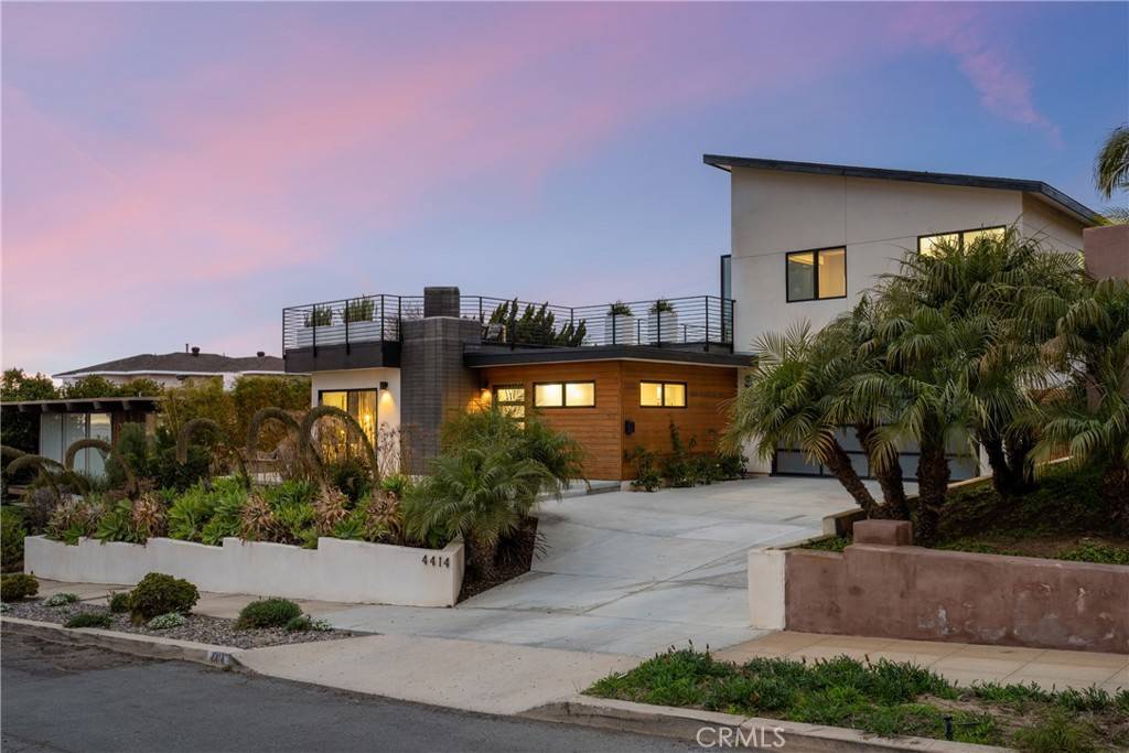 San Diego, CA 92107,4414 Monaco ST