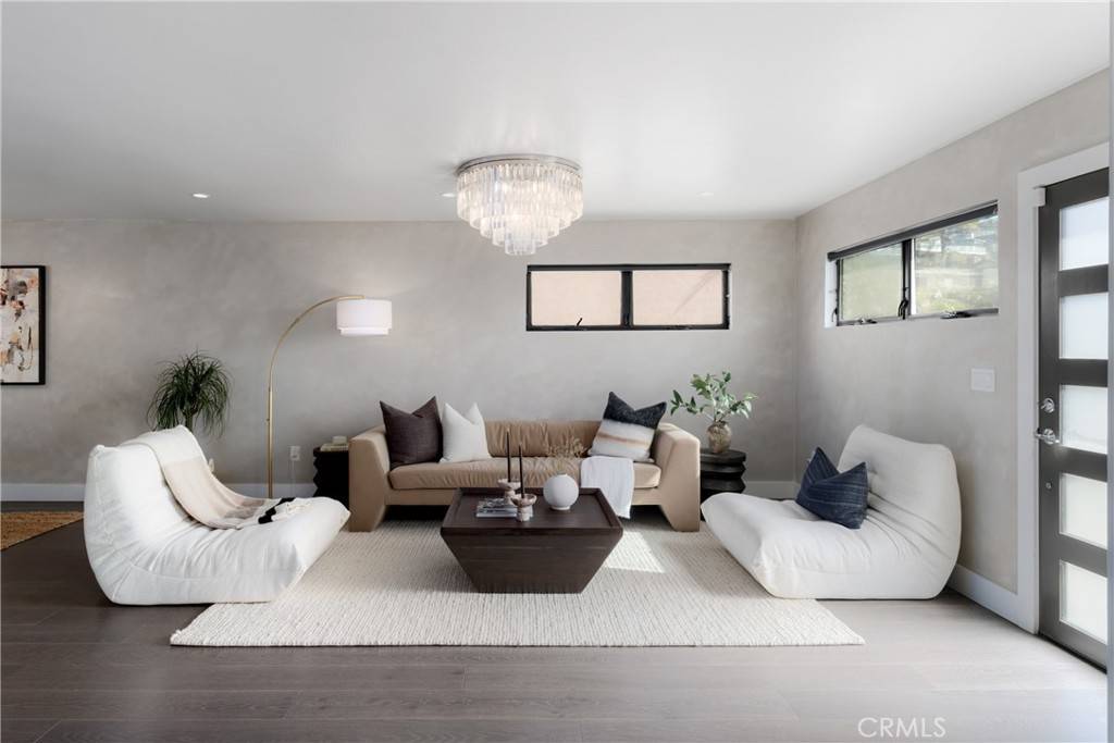 San Diego, CA 92107,4414 Monaco ST