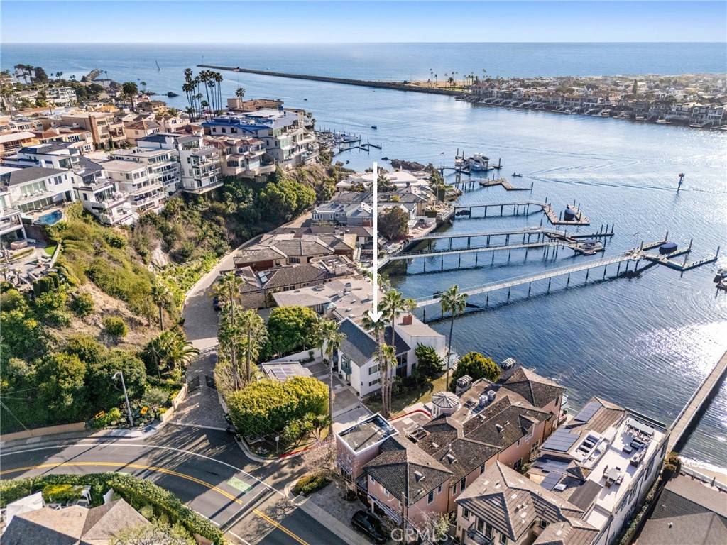 Corona Del Mar, CA 92625,115 Bayside PL #115