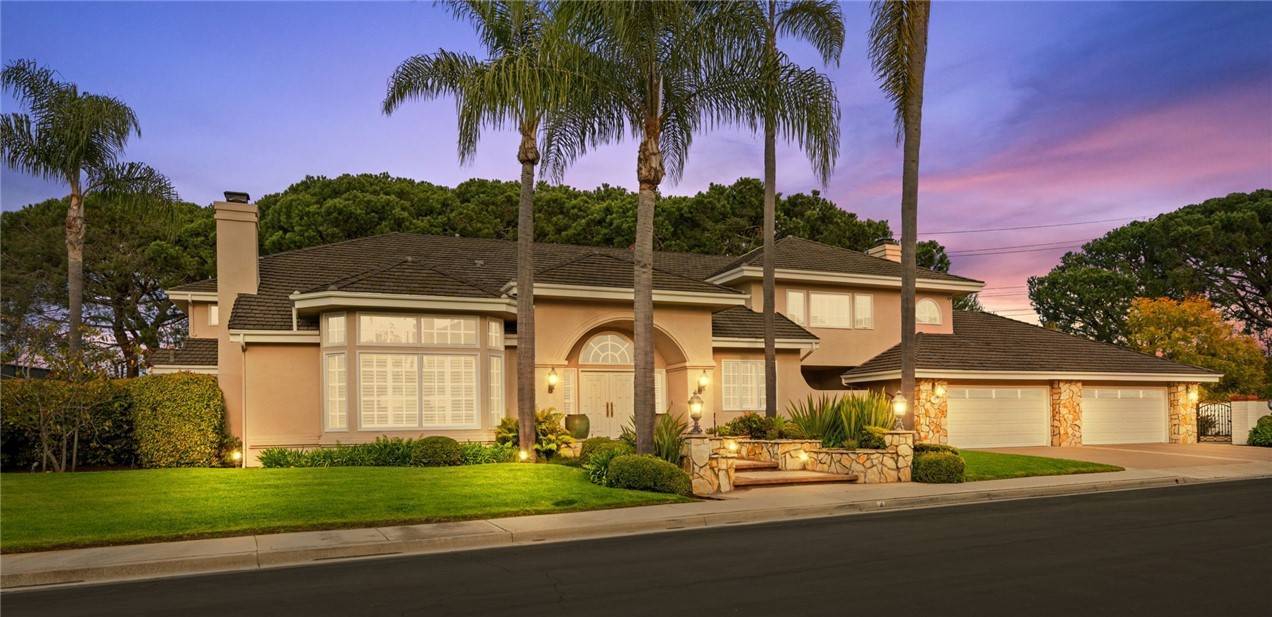 Newport Beach, CA 92660,4 Huntington CT