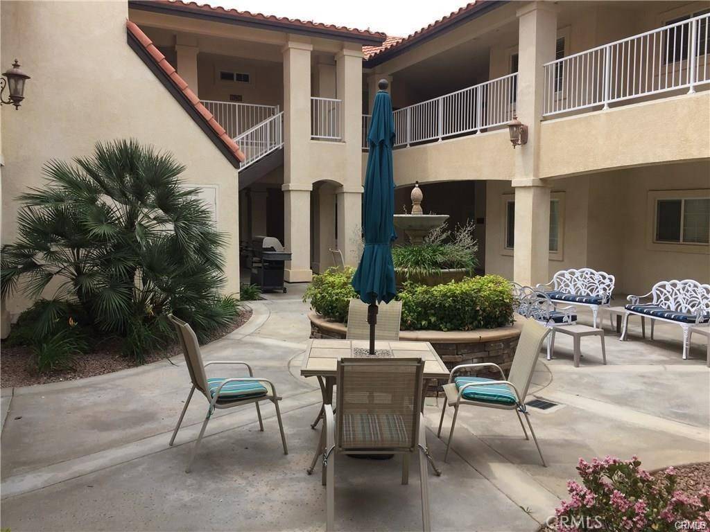 Apple Valley, CA 92308,19279 Palo Verde DR
