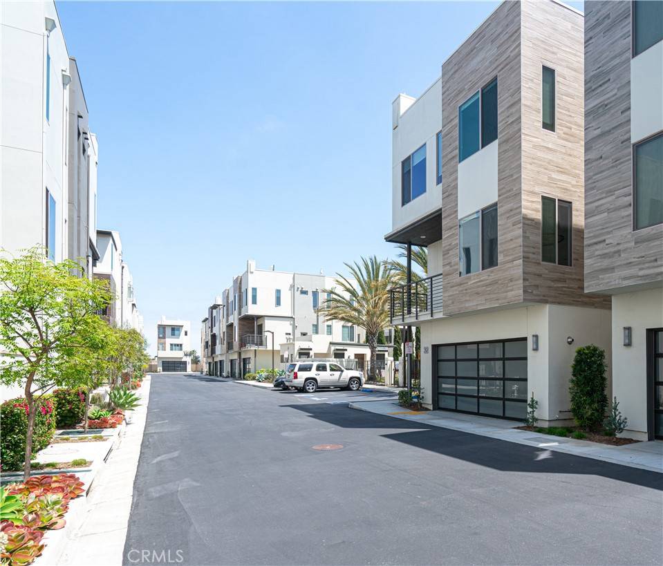 Newport Beach, CA 92663,32 Ebb Tide CIR