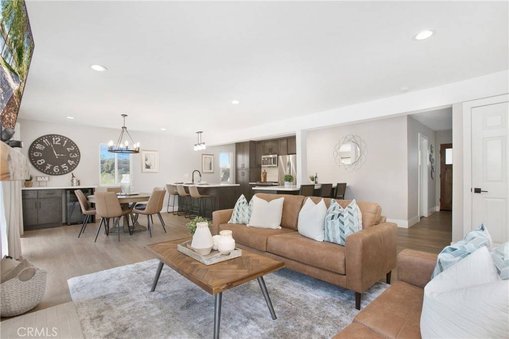 Newport Beach, CA 92660,835 Amigos WAY #8