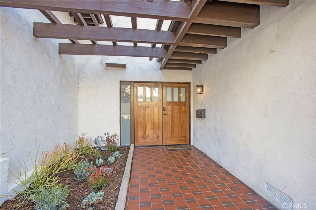 Newport Beach, CA 92660,835 Amigos WAY #8