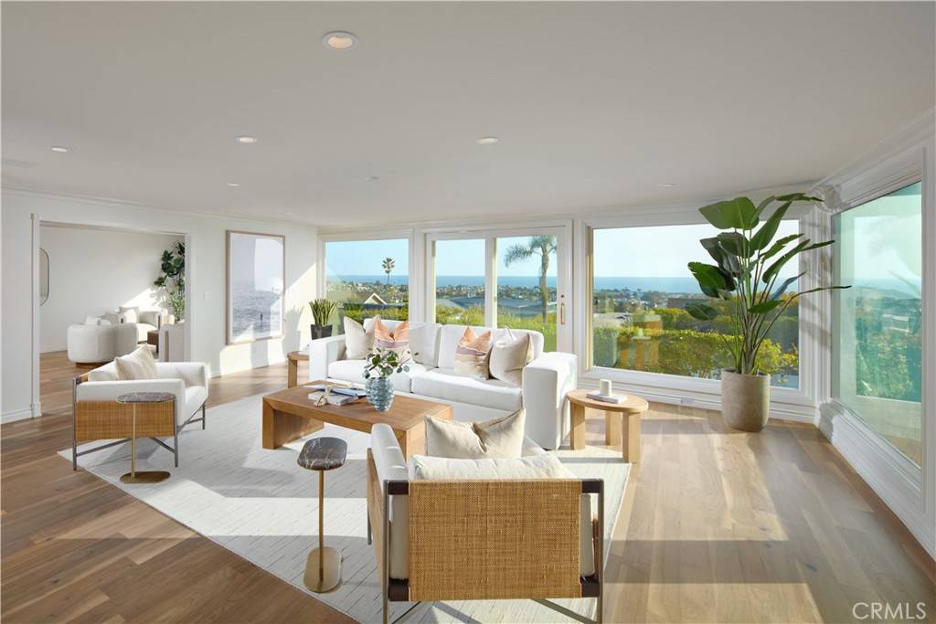Corona Del Mar, CA 92625,2821 Ebbtide RD