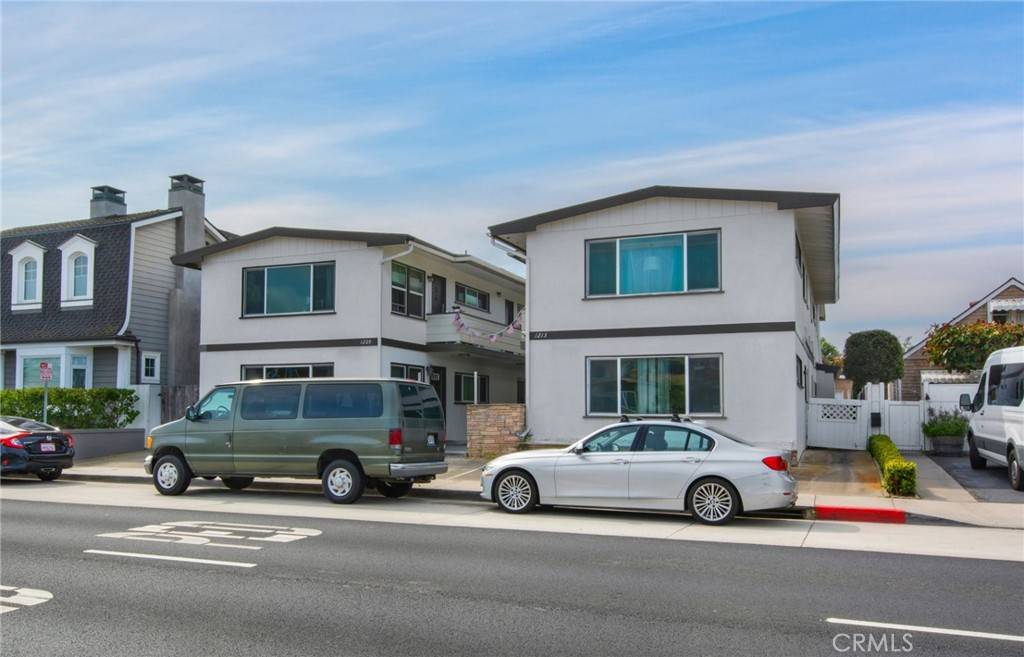 Newport Beach, CA 92661,1213 W Balboa BLVD