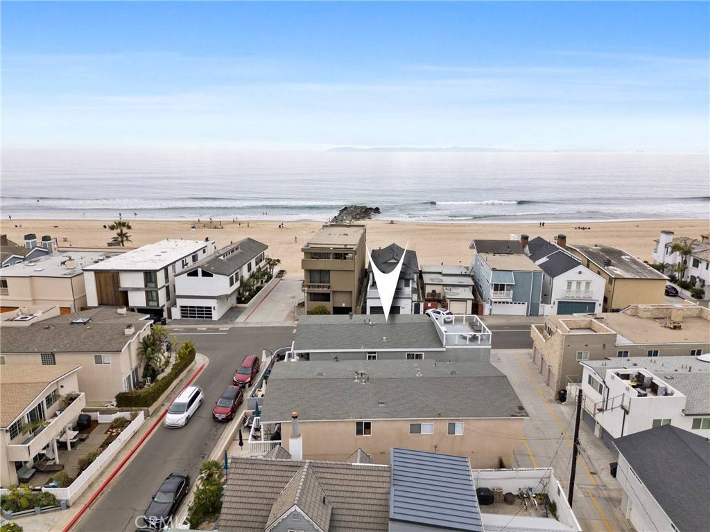 Newport Beach, CA 92663,4404 Seashore DR